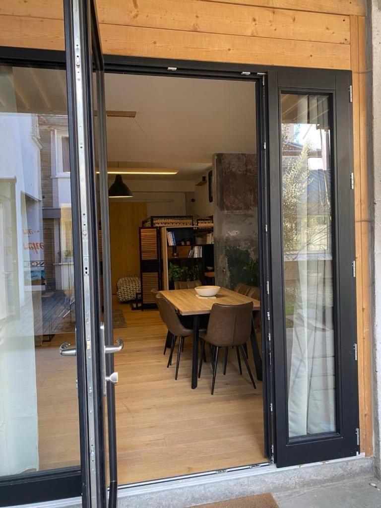 Loft Urban Garden: 4 People - Wifi Fiber - Terrace * Grenoble